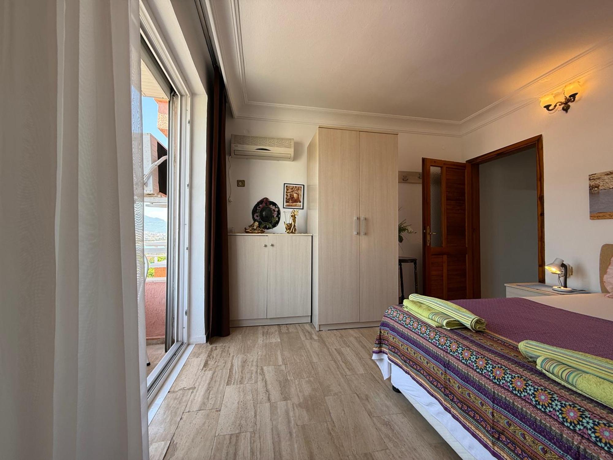 Duplex House On The Castle Road With A Seaview *